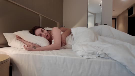 Step Mom · Step Mom Wasnt Expecting This Room · clip 3